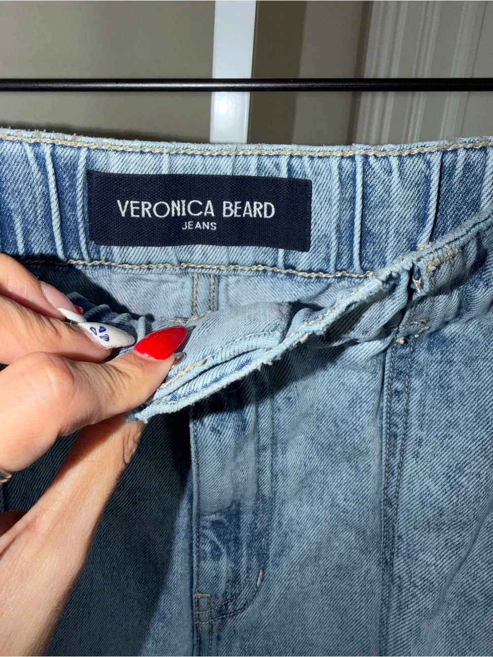 Veronica Beard Arya Patch Pocket Barrel Jeans Light Wash Cropped Denim Size 31